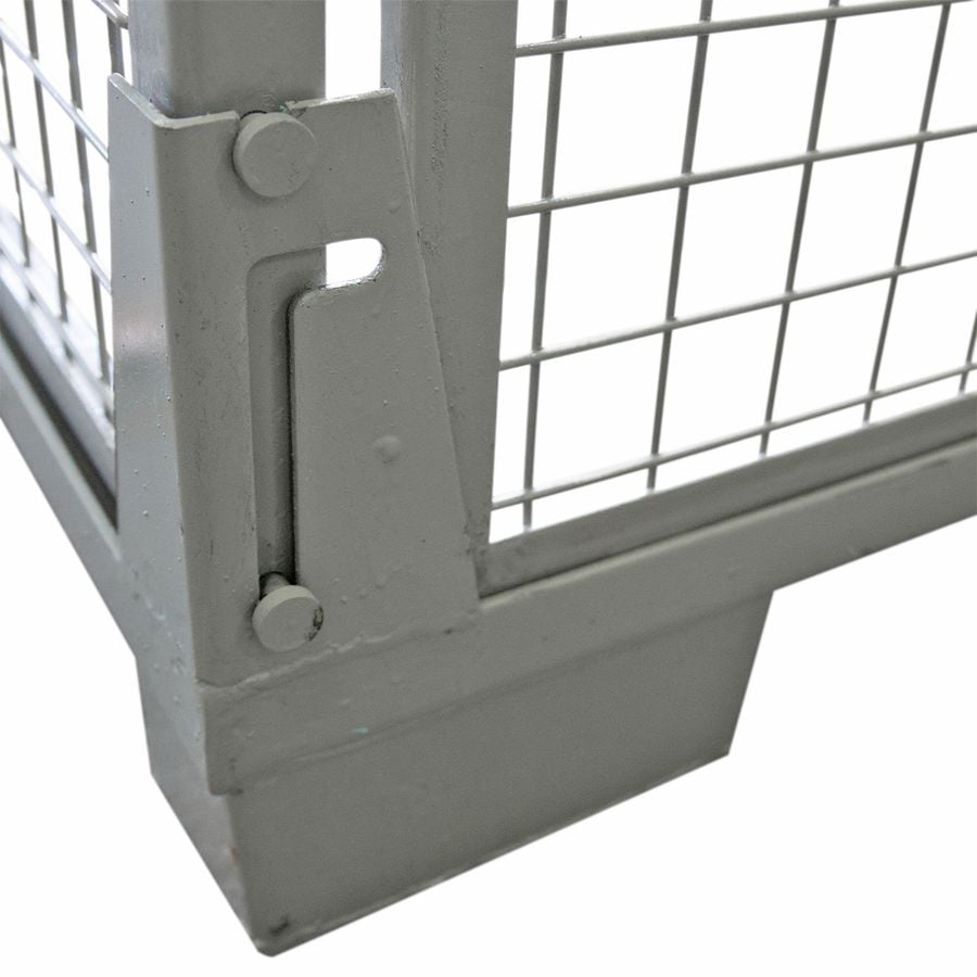 Gitterbox 835×1230 by ZAMKO; The foldable gitter boxes are constructed from high-strength steel