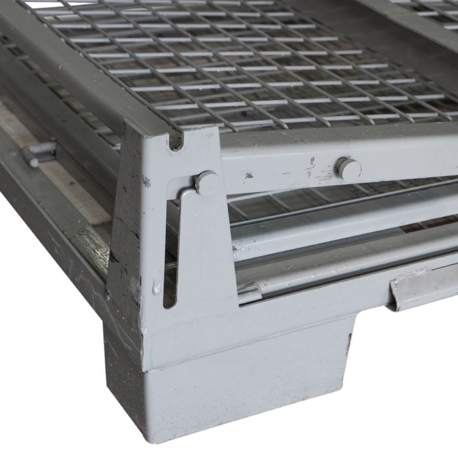 Gitterbox – 1125x1125 (SH1111) by ZAMKO; The foldable gitter boxes are constructed from high-strength steel